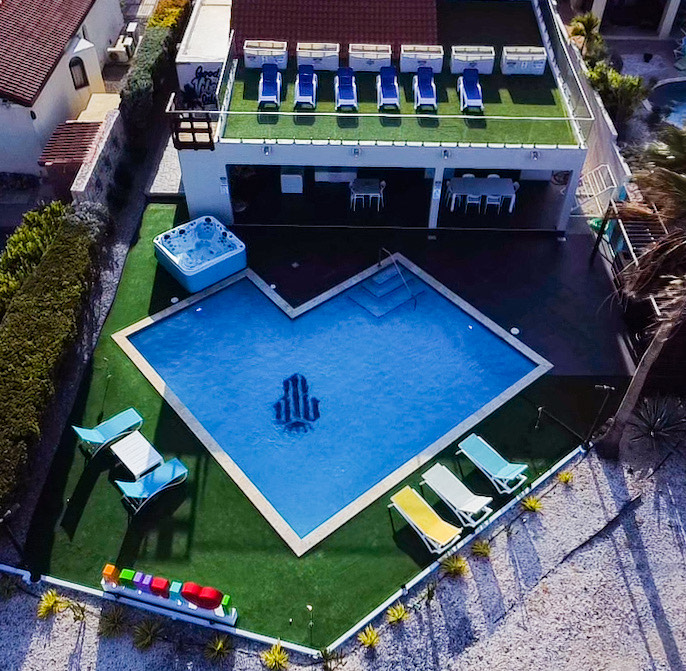 A Luxury Villa Paradise on The Green